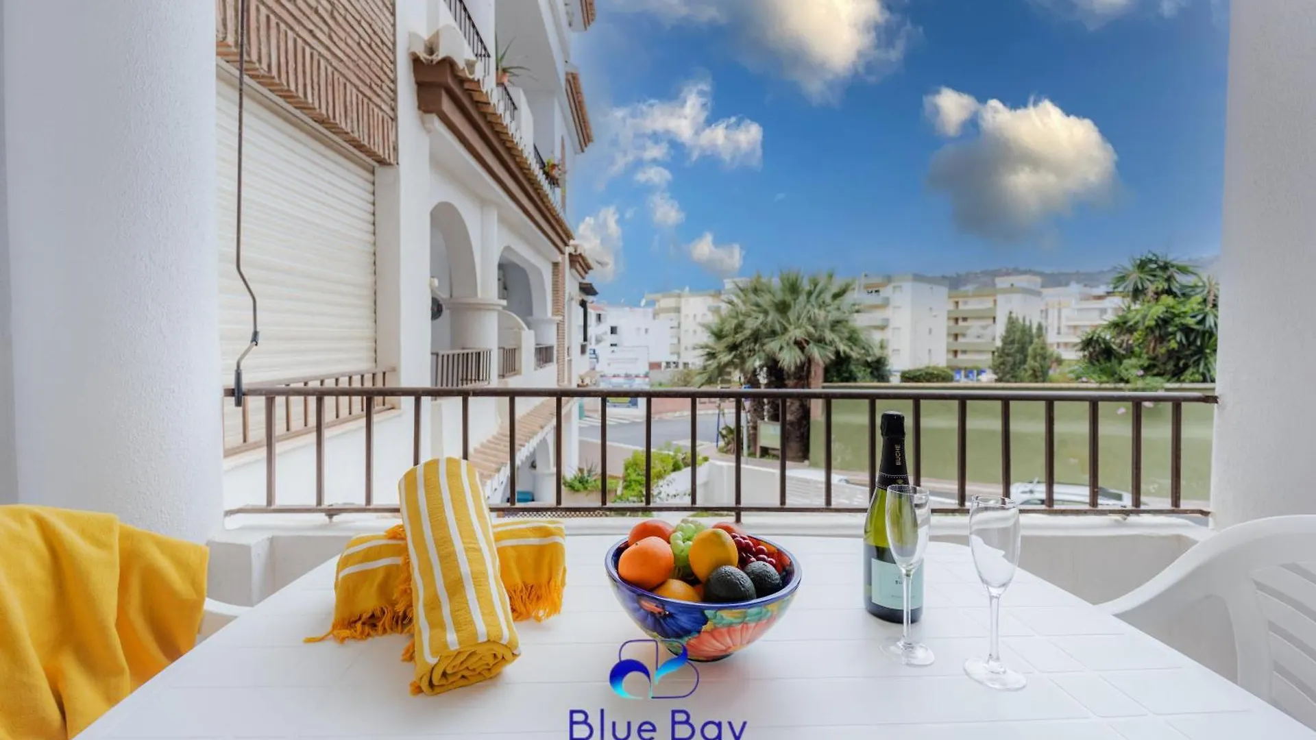 Palm Beach Apartment La Herradura